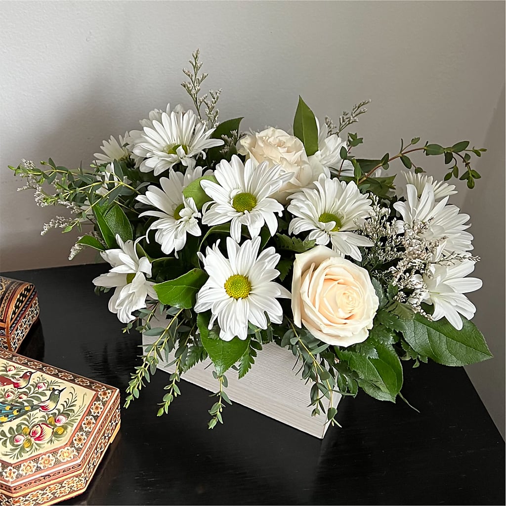 Fresh Linen Box Bouquet –  Sweet Flowers, High Point NC