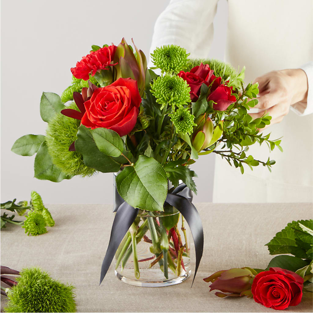 Heritage Kindle – A Florist Original –  Sweet Flowers, High Point NC